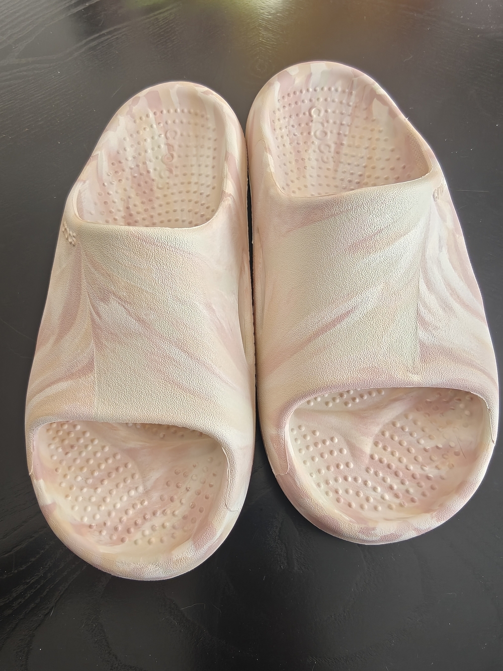 CROCS Women's Slip-On Slide Sandals in Pink and Cream Marble